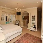Solar Entertainers Dream On Constantia Wineroute