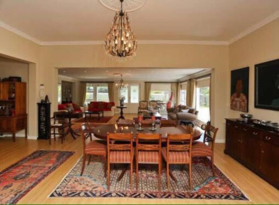 Solar Entertainers Dream On Constantia Wineroute Holiday home *